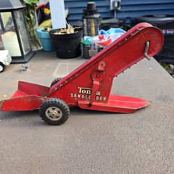 Vintage TONKA Manual Sandloader And Tonka BOOM