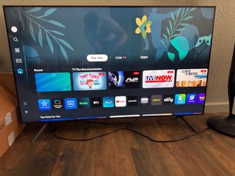 55" Samsung 4K Smart TV (2024 Model CU7000) - Excellent Condition