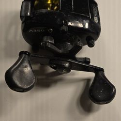 Browning A351 Aggressor Fishing Reel