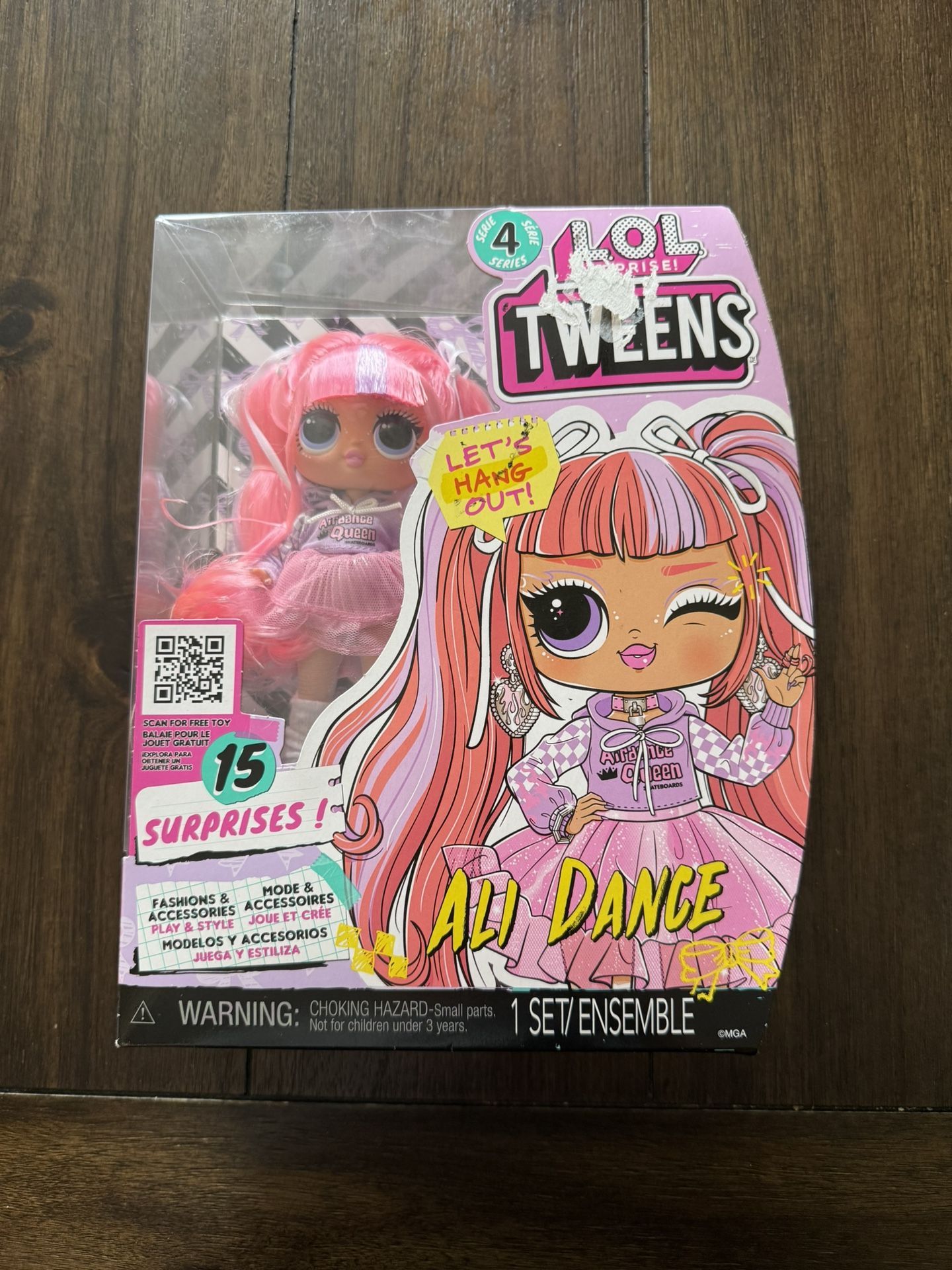 LOL TWEENS Doll New