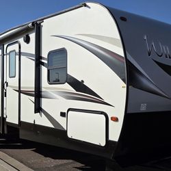 2019 Forest River Wildcat 30th Toy Hauler RV