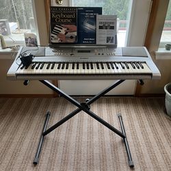 Yamaha PSR-E303 YPT-300 Portable Keyboard Piano