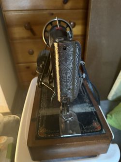 Singer Sewing Machine