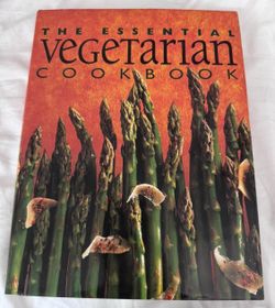 THE ESSENTIAL VEGETARIAN COOKBOOK