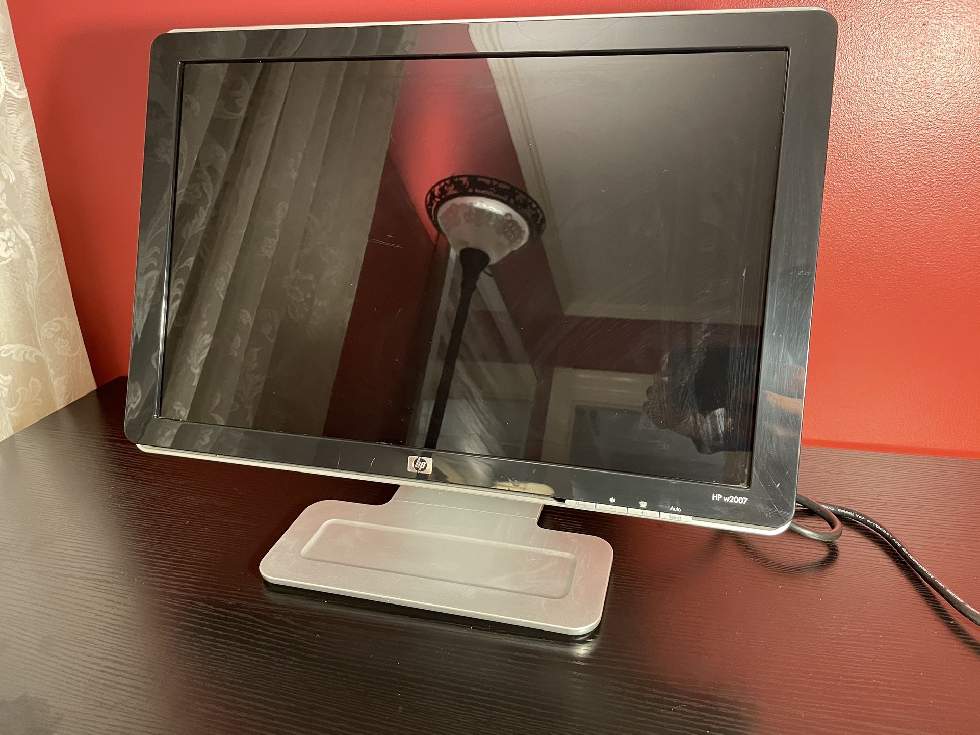 hp w2007 LCD 20 inch color monitor