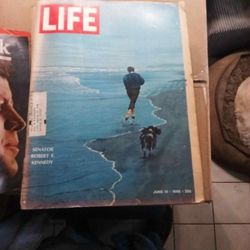 Vintage Life Magazine June 14, 1968