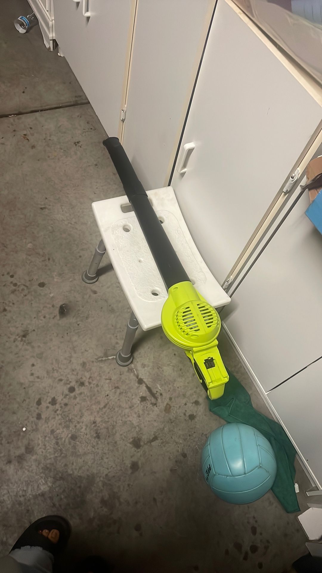 Electric Leaf Blower