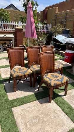 4 Vintage dinning chairs
