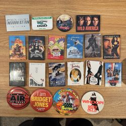 Movie Premier Button And Pin Lot 