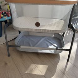 Maxi-Cosi Bassinet
