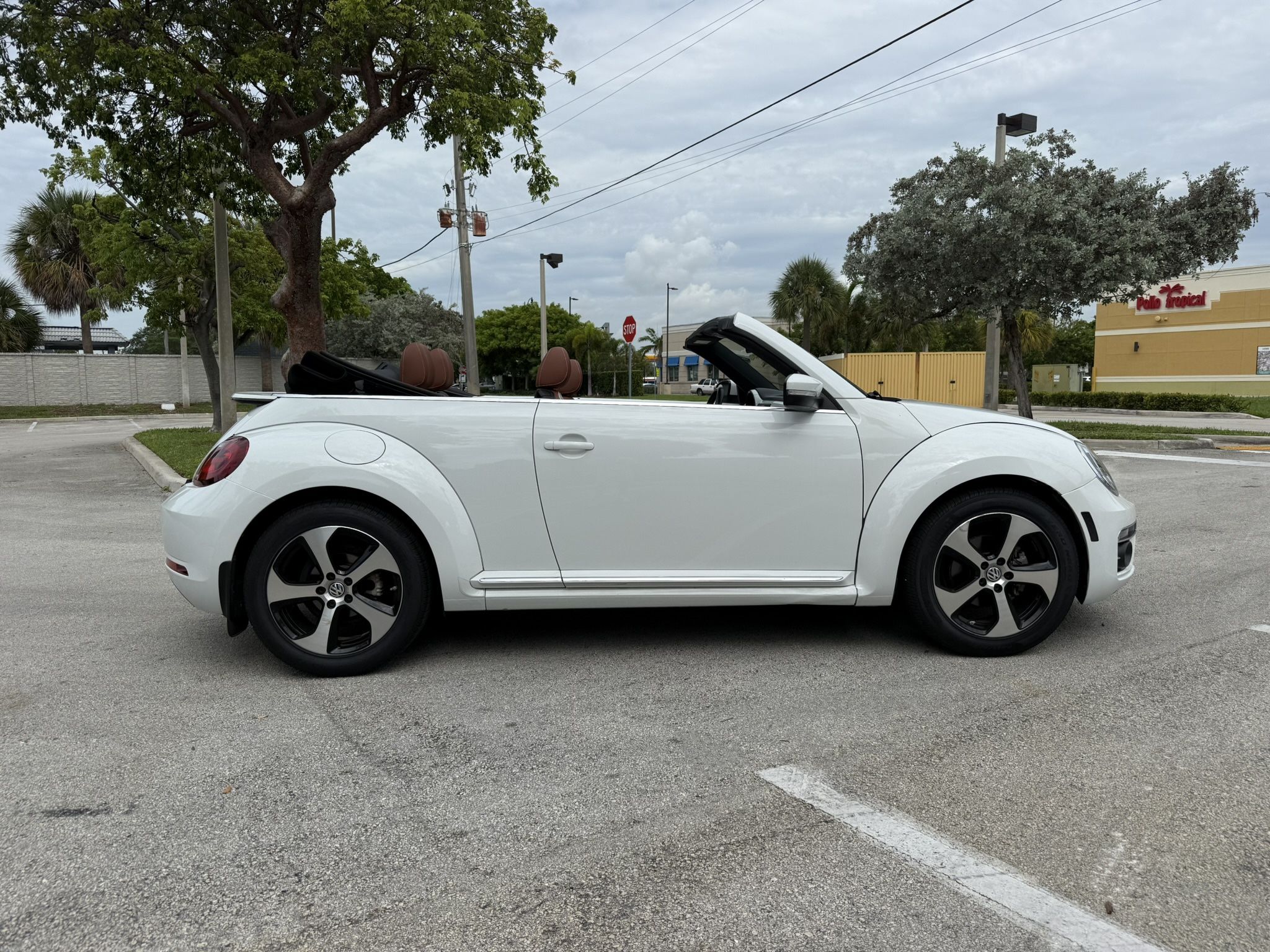 2017 Volkswagen Beetle Convertible