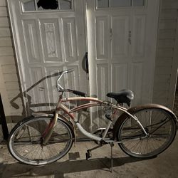 Schwinn Beach Cruiser