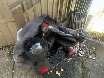 Drive Mobility Scooter and Trailer Hitch Rack