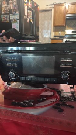 Nissan radio
