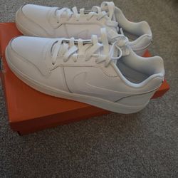 Nike Downshifter 12 Mens Size 10 New