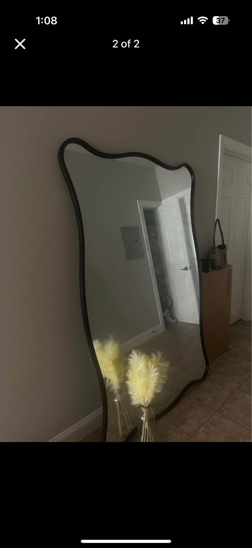 **✨ Stunning Large Black-Framed Mirror 48”* 74” – Like New! ✨**  