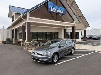 2018 Volkswagen Golf SportWagen