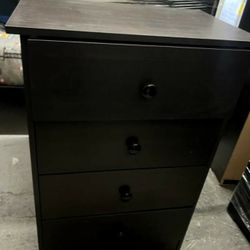 4 Drawer Chest