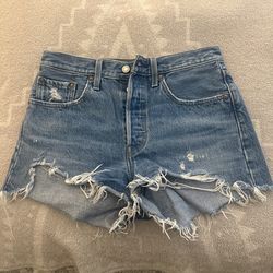 Levi’s 501 Denim Shorts – Size 27 – $20