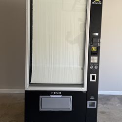 2 Brand new food and drink vending machine