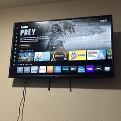 43” Vizio 