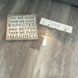 all Wooden Wall Decor Large Canvases 20 X 20 I Love Us Is 23 Inches Long