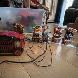 Mr. Christmas Holiday Carousel (Vintage) $75