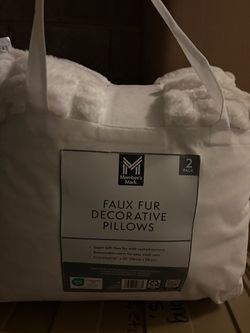 Faux fur decorative pillows 2 pack