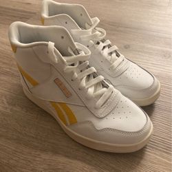 Reebok Women’s Club High Top Shoes 