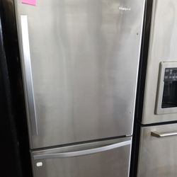 Whirlpool Stainless Bottom freezer 33 in Wide FREE LOCAL DELIVERY 
