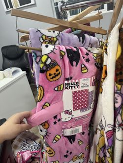 Hello kitty halloween blanket twin pack