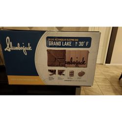 SLUMBERJACK 30F RECTANGULAR SLEEPING BAG