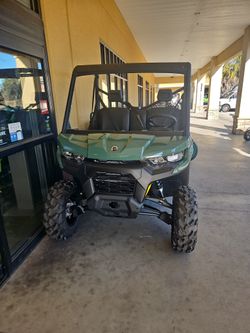 2026 Can-am Defender HD11