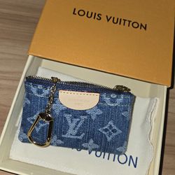 Louis Vuitton Denim Wallet On Chain