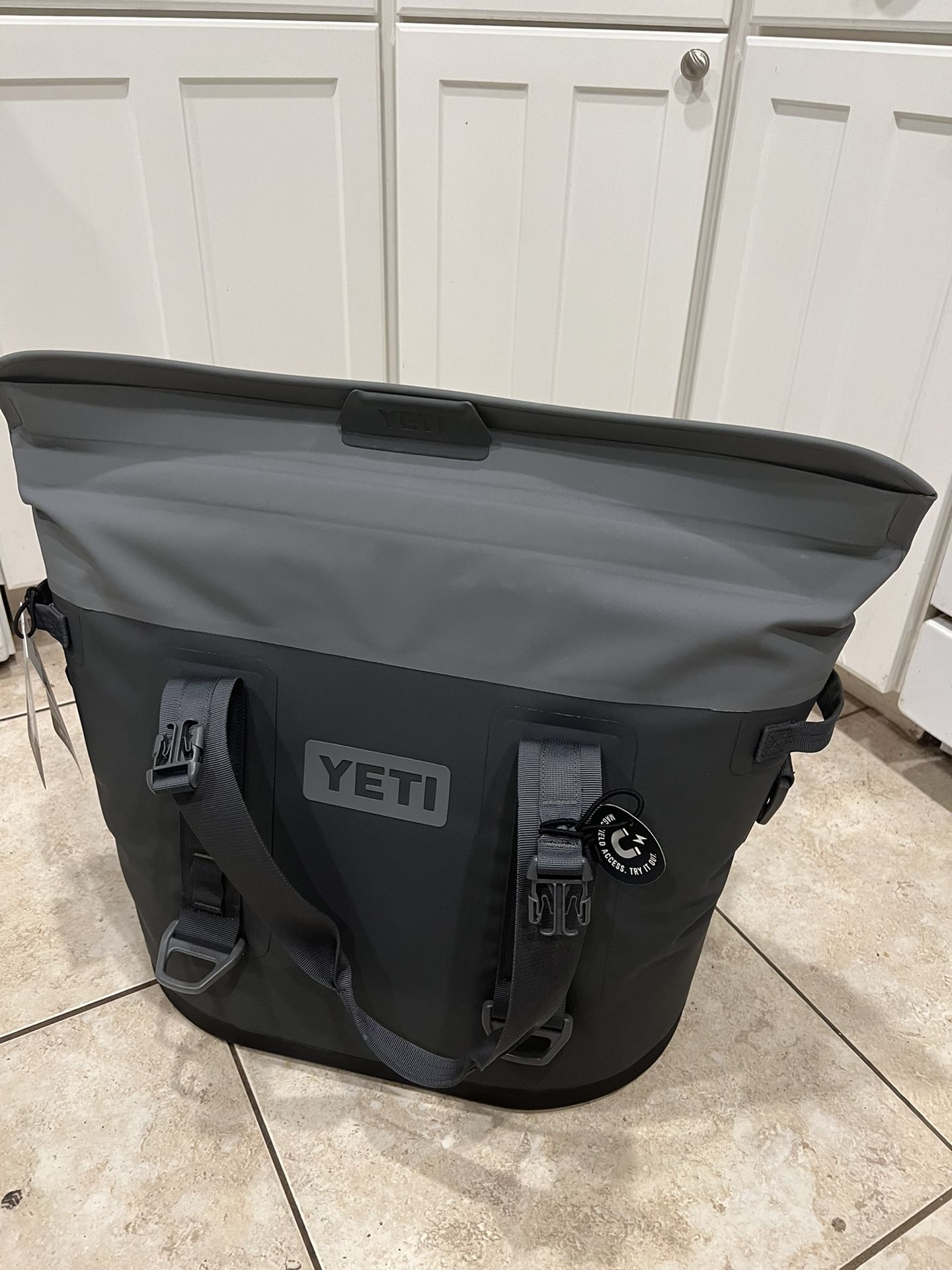 Yeti Hopper M30 New Cooler Bag for Sale in Phoenix, AZ OfferUp