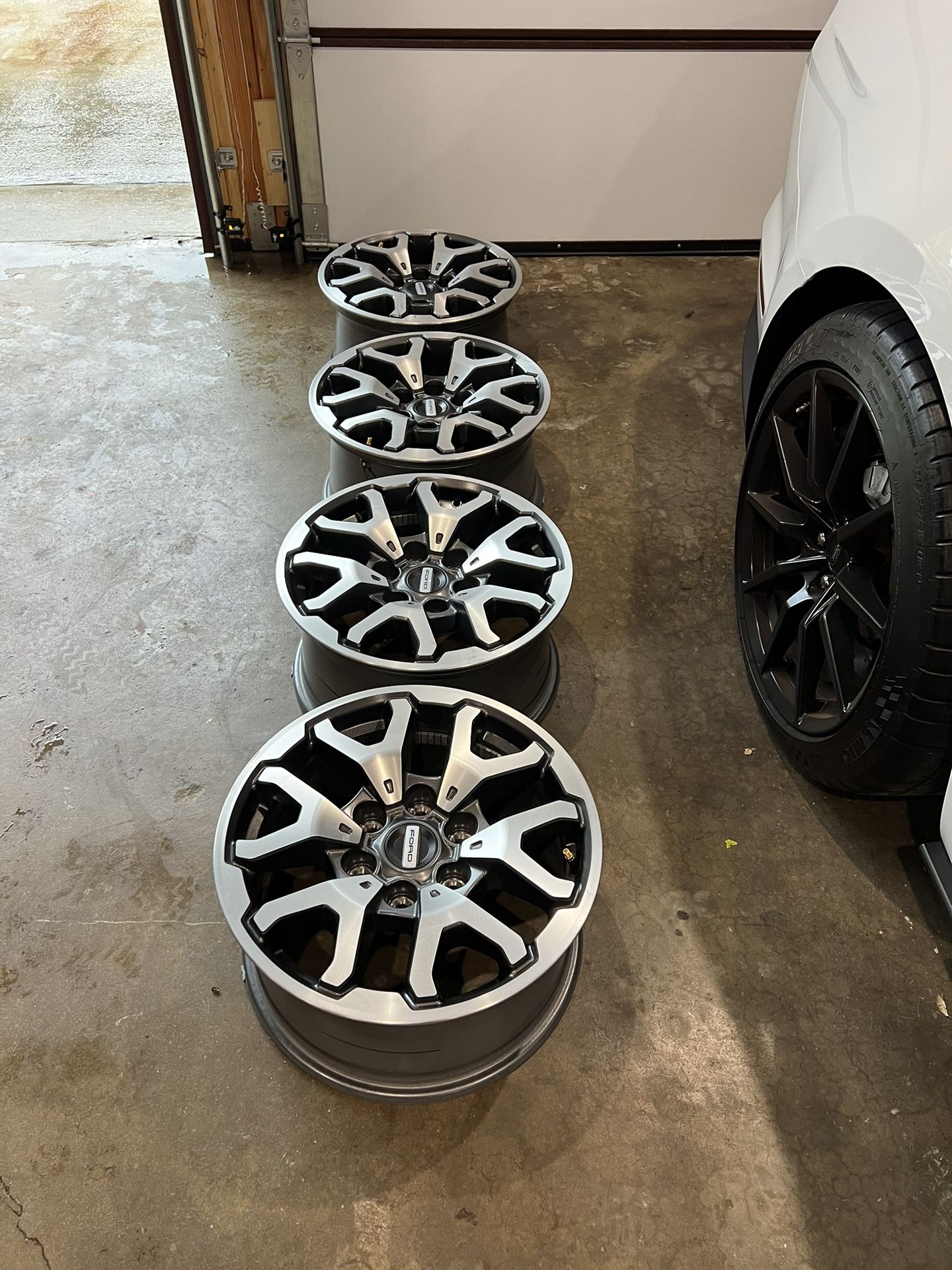 23 Raptor Wheel 2023 Raptor Wheels for Sale in Pasadena, CA - OfferUp