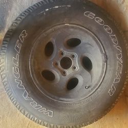1997 Ford Explorer Rim