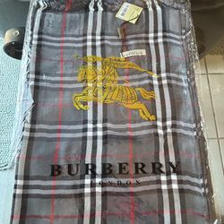 Best Mothers Day Gift Burberry Scarf 