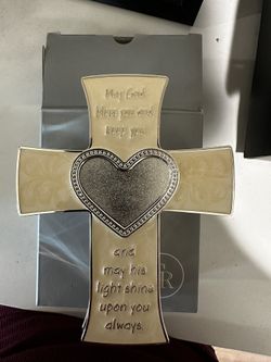 Gross Keepsake Box