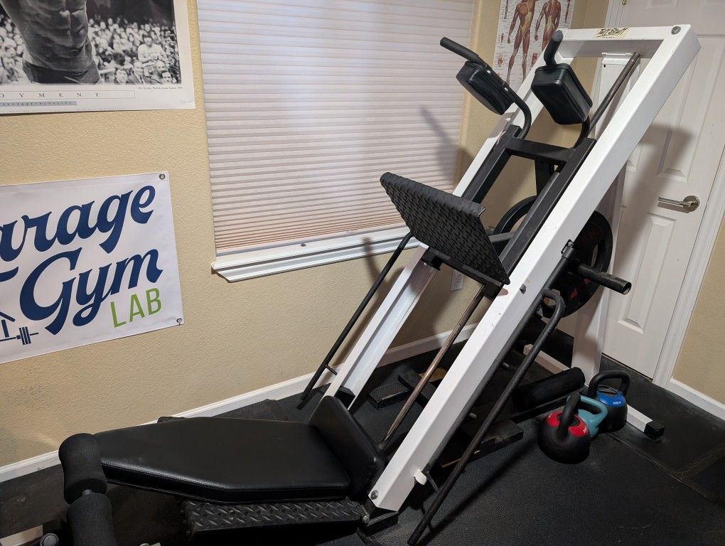 MADE IN USA Tuff Stuff Leg Press Hack Squat Machine