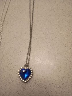 Pretty heart necklace