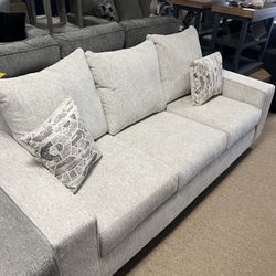 Cozy Nice Stylish Couch 