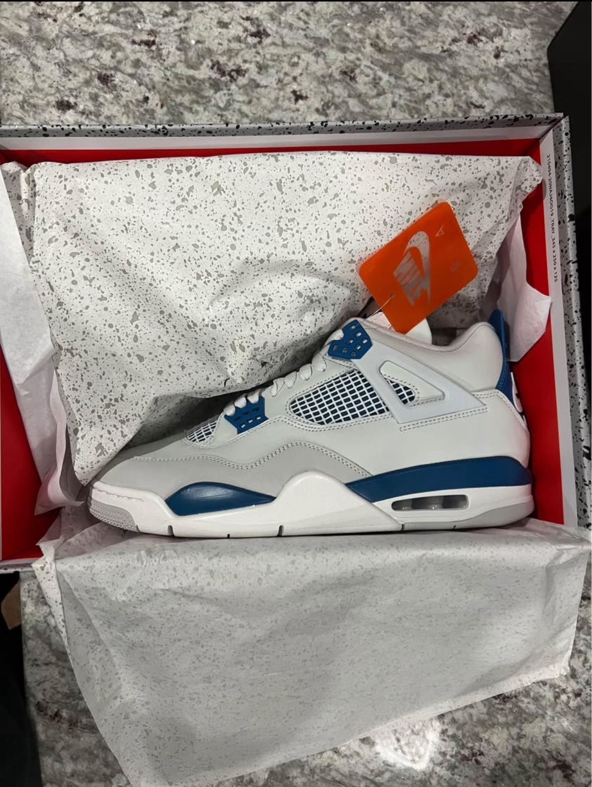 Jordan Retro 4 Military Blue