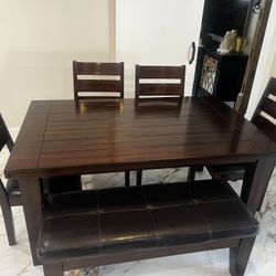 Dining Set 