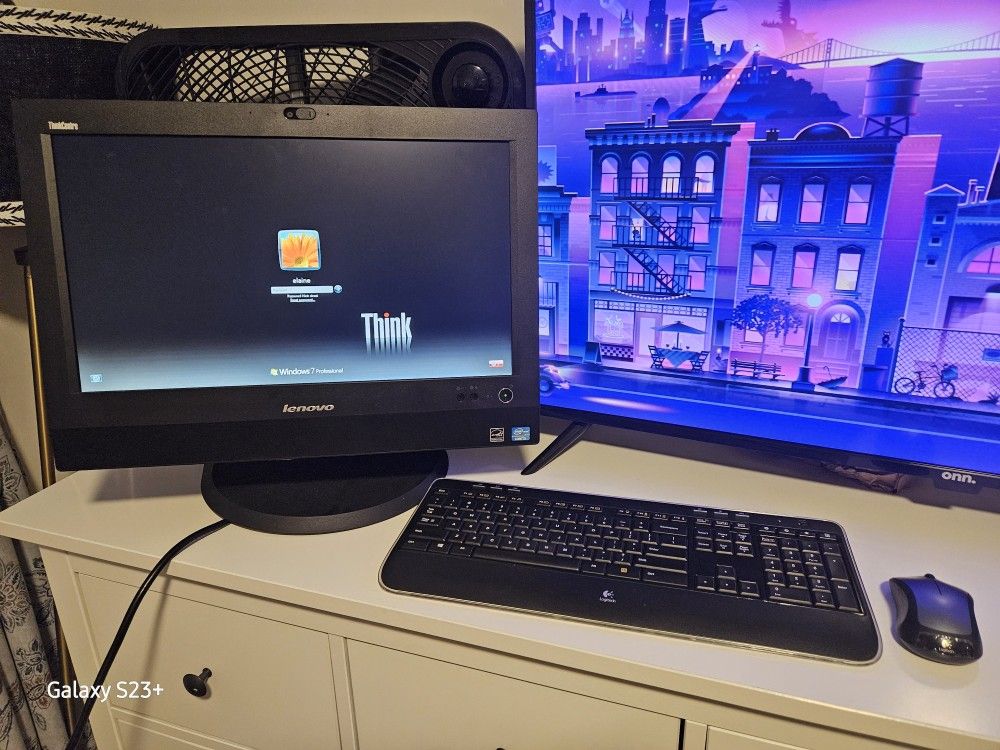 Lenevo i5 Computer With Wireless Keyboard & Mouse