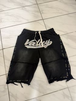 Valley Shorts Size Xl