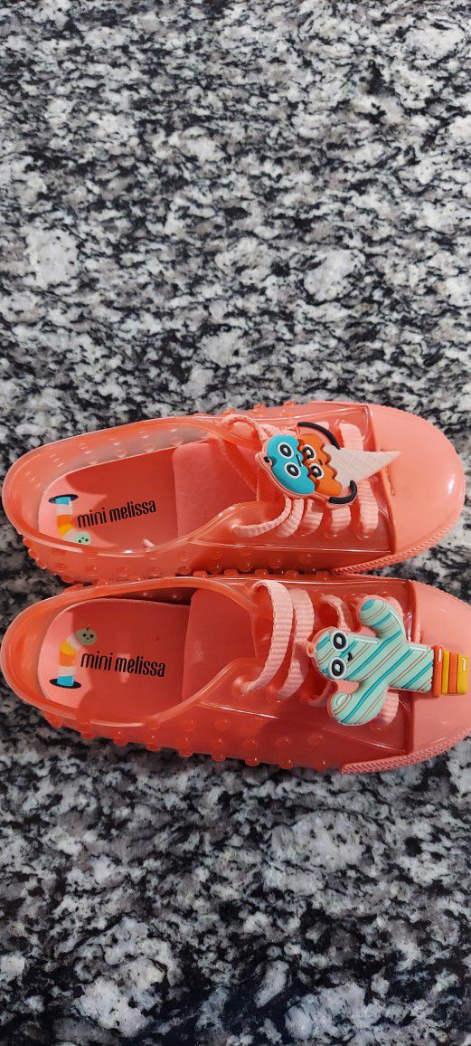 Mini Melissa new have never been used