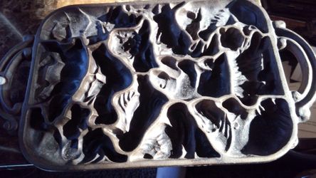 Classic Gourmet 1984 animal puzzle mold tray