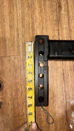 B&W Tow & Stow 7” Drop hitch reciver