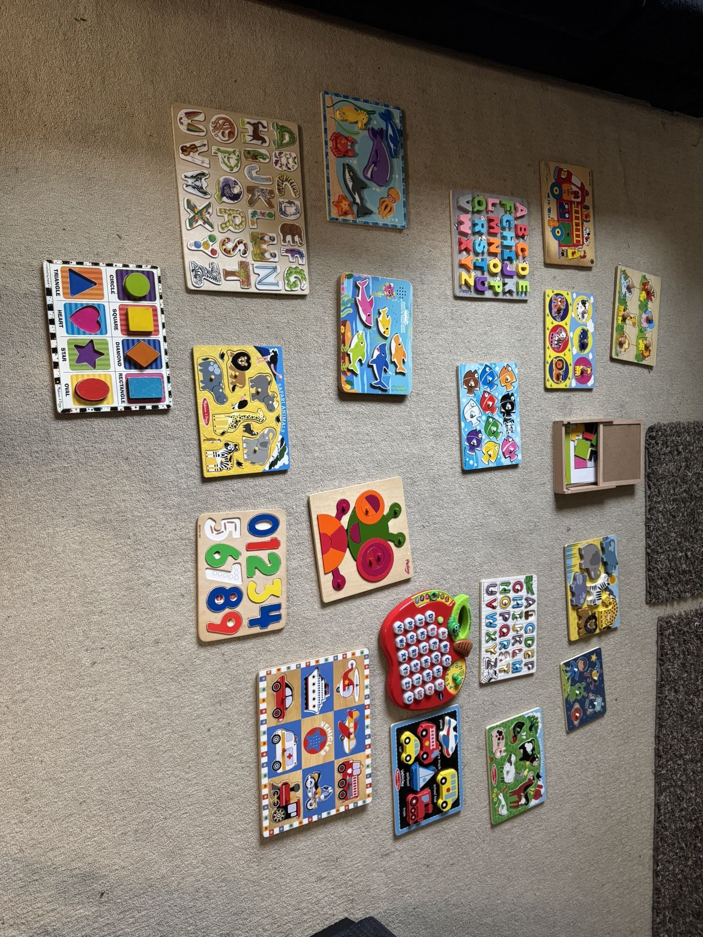 Toddler Puzzles, Comes With Puzzle Rack